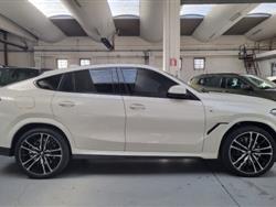 BMW X6 xDrive30d 48V Msport CERCHI 22"-TETTO-KM 40.000!!!