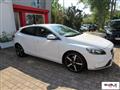 VOLVO V40 D3 R-design Kinetic