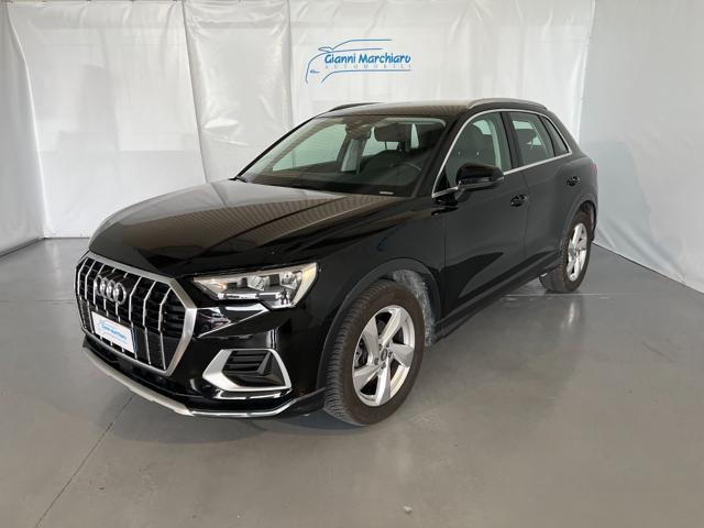 AUDI Q3 35 TDI S tronic Business Advanced