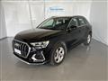 AUDI Q3 35 TDI S tronic Business Advanced