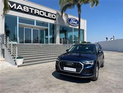 AUDI Q3 40 TDI quattro S tronic Business