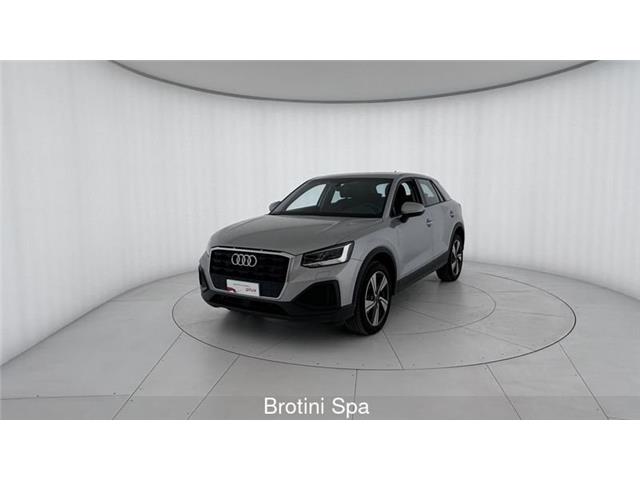 AUDI Q2 30 TDI Business Advanced