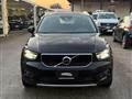 VOLVO XC40 D3 AWD Geartronic Momentum Pro