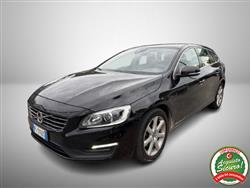 VOLVO V60 (2010) D3 Business