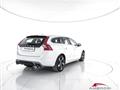 VOLVO V60 (2010) D2 Geartronic R-design  - AUTOCARRO N1