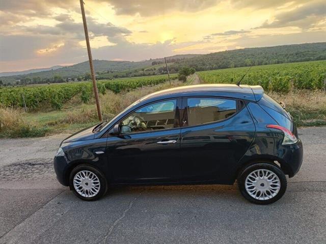 LANCIA YPSILON 1.2 69 CV 5 porte Silver