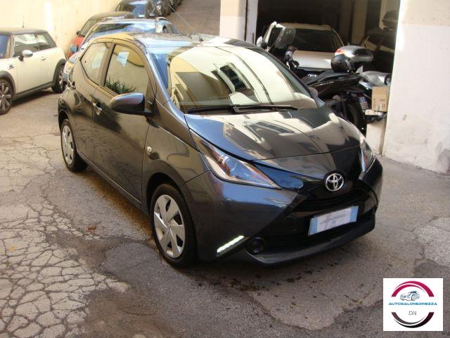 TOYOTA Aygo 1.0 VVT-i 69 CV 5 porte x-cite MMT