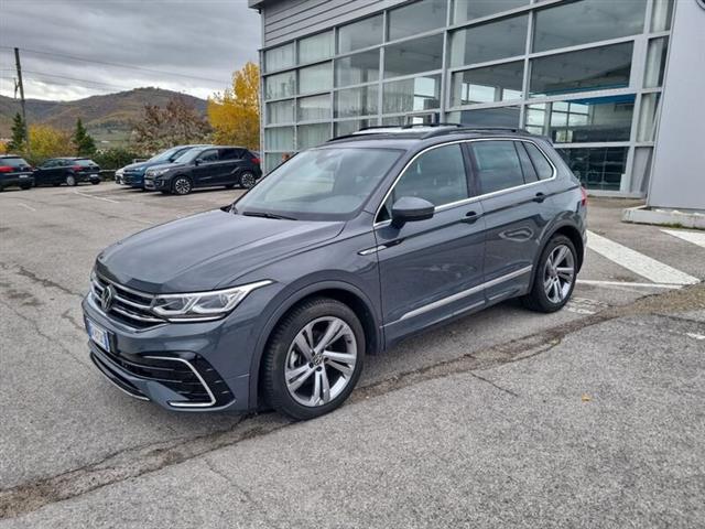 VOLKSWAGEN TIGUAN 2.0 TDI 150 CV SCR DSG R-Line