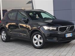 VOLVO XC40 D3