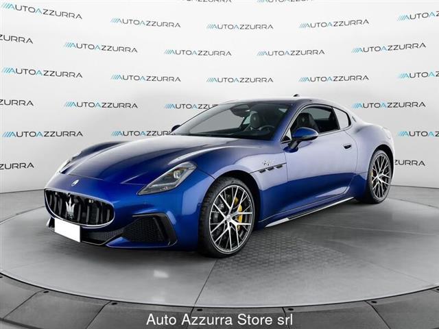 MASERATI GRANTURISMO V6 550 CV AWD Trofeo