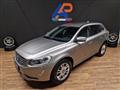 VOLVO XC60 D4 AWD Geartronic R-design Momentum