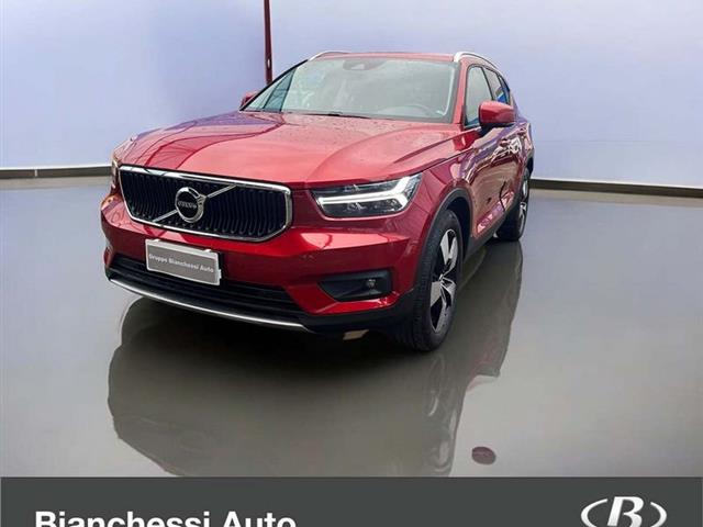 VOLVO XC40 T3 Momentum