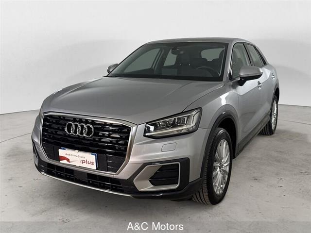 AUDI Q2 30 TDI Business