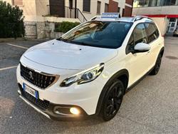 PEUGEOT 2008 (2013) BlueHDi 100 Allure *Navi/CarPlay/Android*