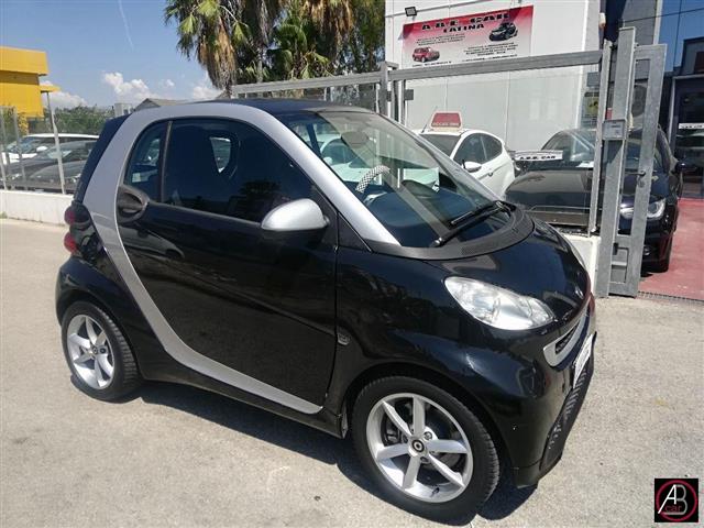 SMART Fortwo 800 40 kW coupÃ© pure cdi