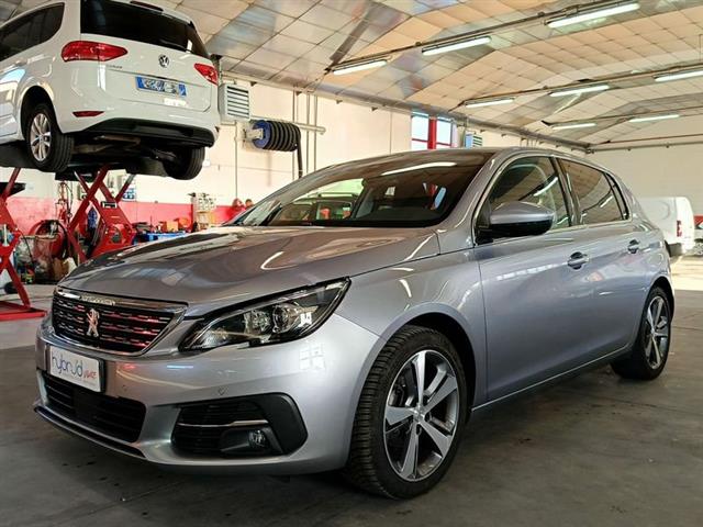 PEUGEOT 308 BlueHDi 130 S&S EAT8 Allure