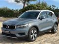 VOLVO XC40 D3 AWD Geartronic Momentum (Navi/APP/FullLED)