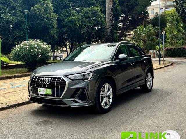 AUDI Q3 35 TDI S tronic - S-line