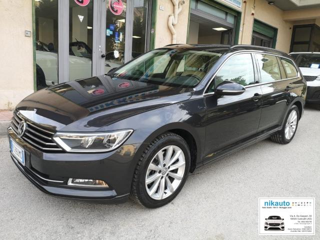 VOLKSWAGEN Passat 1.6 TDI DSG Comfortline BMT