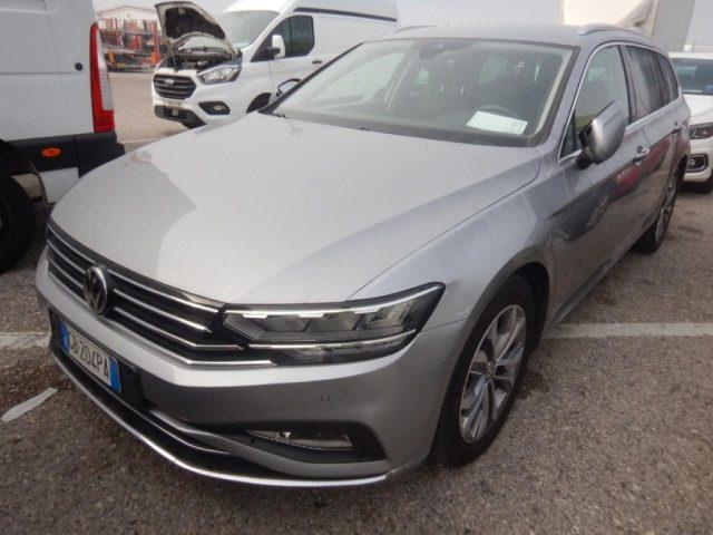 VOLKSWAGEN PASSAT 2.0 TDI SCR EVO DSG Exec AUTO IN ARRIVO