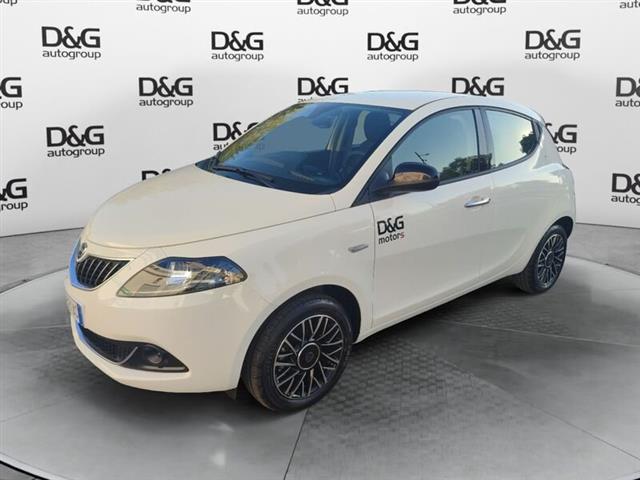 LANCIA YPSILON 1.0 FireFly 5 porte S&S Hybrid Gold Plus