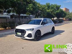 AUDI Q3 35 TDI S tronic  TRIPLE S line S TRONIC QUATTRO