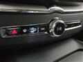 VOLVO XC60 B4 (d) automatico Plus Dark - Autocarro