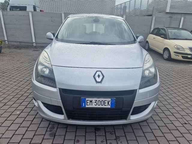 RENAULT ScÃ©nic 1.5 dCi 110CV EDC Bose