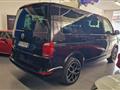 VOLKSWAGEN TRANSPORTER KOMBI 2.0 TDI 102CV 9 POSTI! BLACK EDITION! 18"!