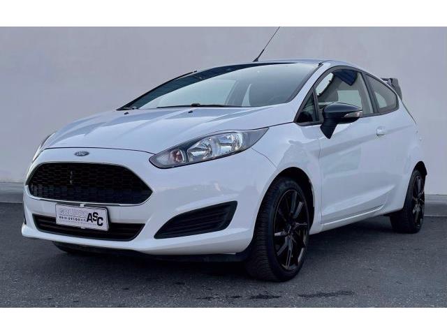 FORD FIESTA 1.4 BENZ/GPL 95 CV 3p.TITANIUM