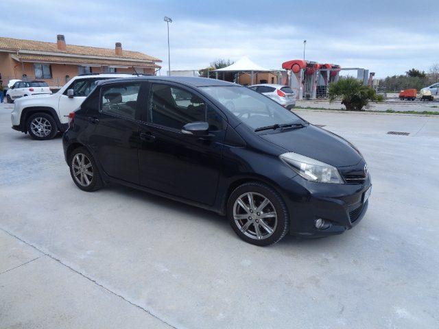 TOYOTA YARIS 1.4 D-4D 5 porte Lounge