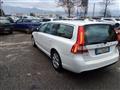 VOLVO V70 D2