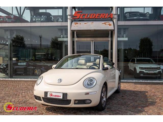 VOLKSWAGEN NEW BEETLE 1.6 Cabrio