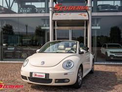 VOLKSWAGEN NEW BEETLE 1.6 Cabrio