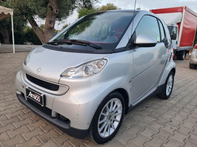 SMART Fortwo 1000 52 kW MHD coupÃ© passion