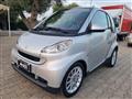 SMART Fortwo 1000 52 kW MHD coupÃ© passion