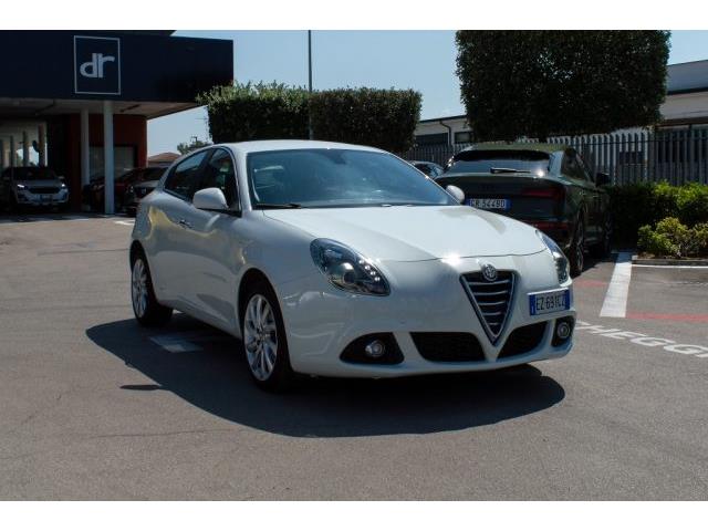 ALFA ROMEO GIULIETTA 1.6 JTDm-2 105 CV Distinctive