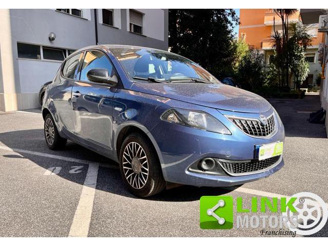 LANCIA YPSILON 1.0 FireFly 5 porte S&S Hybrid Ecochic Gold