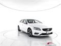 VOLVO V60 (2010) D2 Geartronic R-design  - AUTOCARRO N1