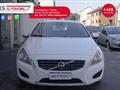 VOLVO V60 (2010) V60 D3 Summum