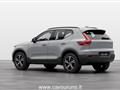 VOLVO XC40 B3 automatico Plus Dark