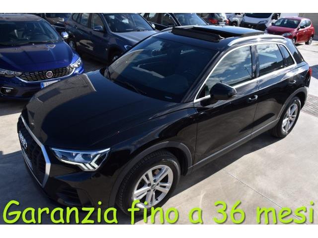 AUDI Q3 35 TDI S tronic Business **Tetto,Navi**