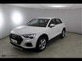 AUDI Q3 35 TDI quattro Business Advanced