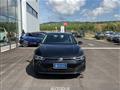 VOLKSWAGEN GOLF 8 1.0 ETSI EVO LIFE DSG 110 CV