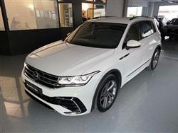 VOLKSWAGEN TIGUAN 2.0 TDI 150 CV SCR DSG R-Line LUCI AMBIENTE