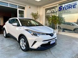 TOYOTA C-HR 1.8 Hybrid E-CVT Active