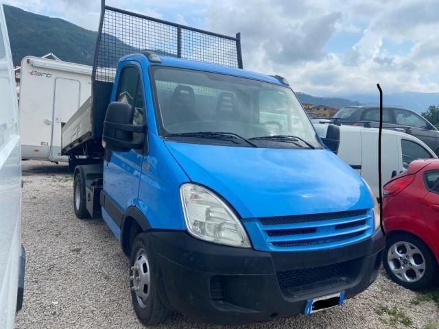 IVECO Daily 35 ribaltabile trilaterale Daily 29L10D 2.3Hpi PM-DC Minicab