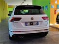 VOLKSWAGEN TIGUAN 2.0 TDI SCR DSG 4MOTION 2x R-LINE