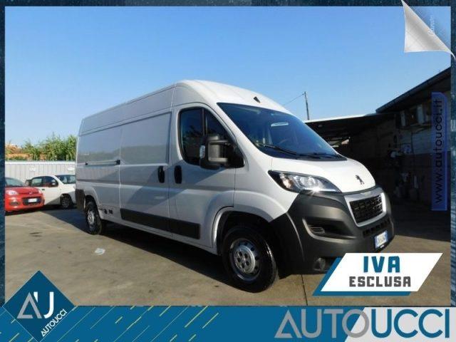 PEUGEOT BOXER 2.2 BlueHDi 140 CV Carplay