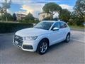 AUDI Q5 40 TDI quattro S tronic Business Sport